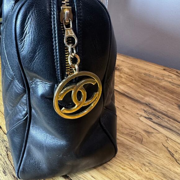 Chanel Vintage Black Chevron Lambskin Medallion Duffel Tote Bag Authentic CoA - Picture 3 of 16